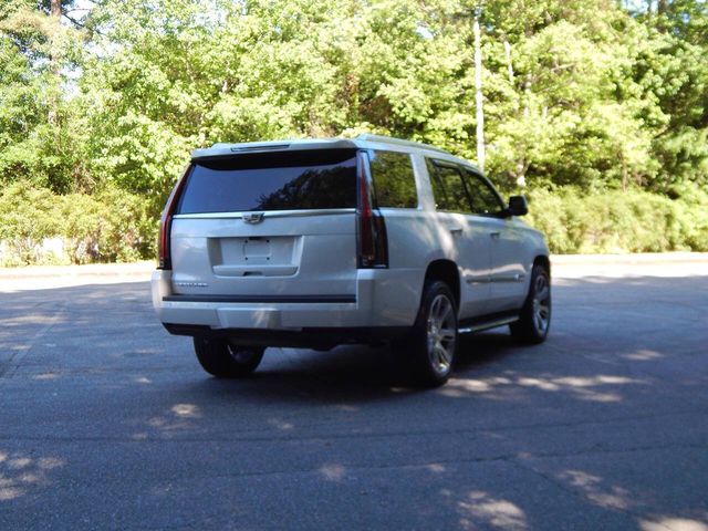 2018 Cadillac Escalade Luxury