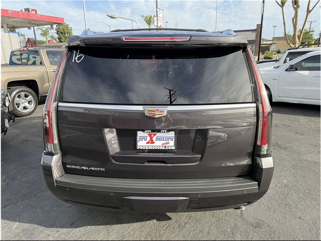 2018 Cadillac Escalade Luxury