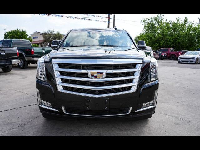 2018 Cadillac Escalade Luxury