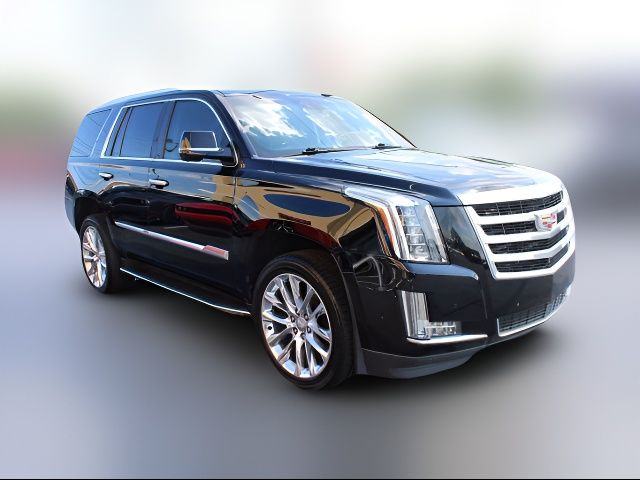 2018 Cadillac Escalade Luxury