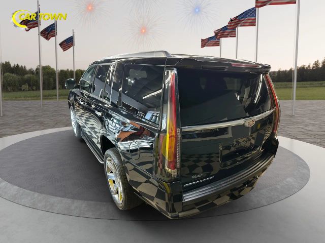 2018 Cadillac Escalade Luxury