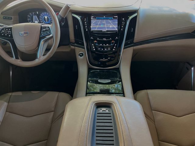 2018 Cadillac Escalade Platinum