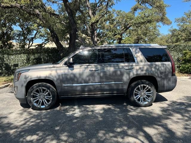 2018 Cadillac Escalade Premium Luxury