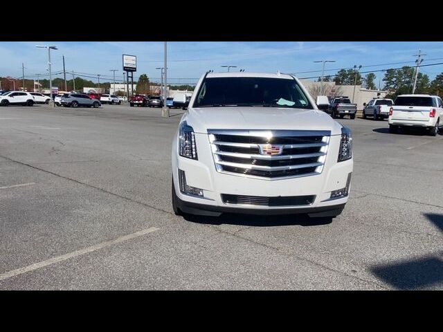 2018 Cadillac Escalade ESV Luxury