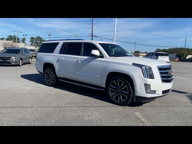 2018 Cadillac Escalade ESV Luxury