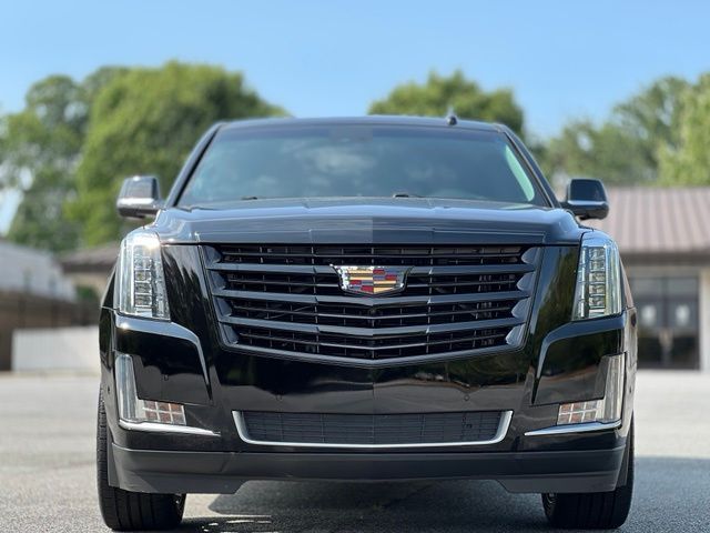 2018 Cadillac Escalade ESV Luxury