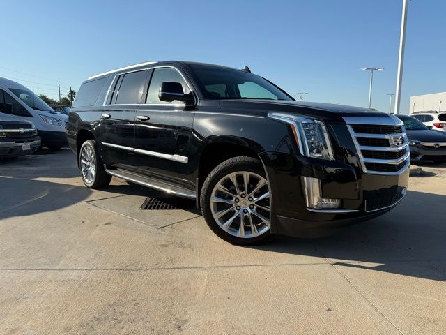 2018 Cadillac Escalade ESV Luxury