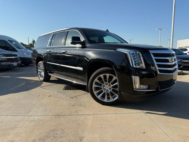 2018 Cadillac Escalade ESV Luxury