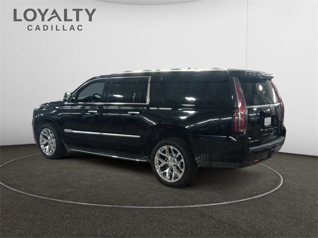 2018 Cadillac Escalade ESV Luxury