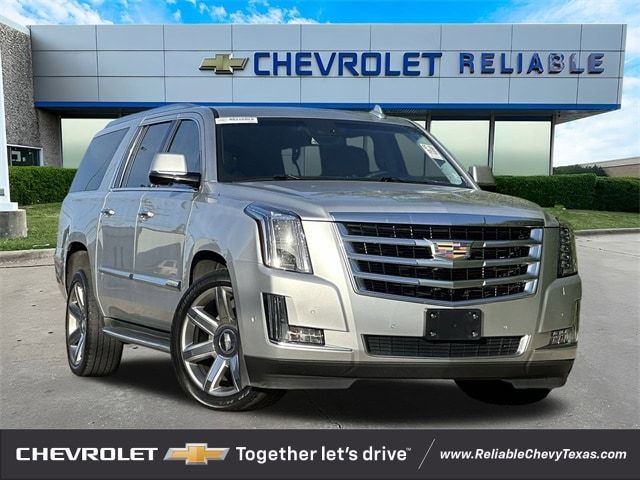 2018 Cadillac Escalade ESV Luxury