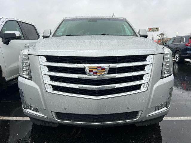 2018 Cadillac Escalade ESV Luxury