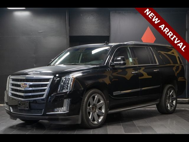 2018 Cadillac Escalade ESV Luxury