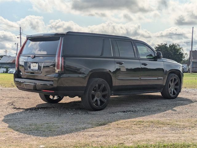 2018 Cadillac Escalade ESV Luxury