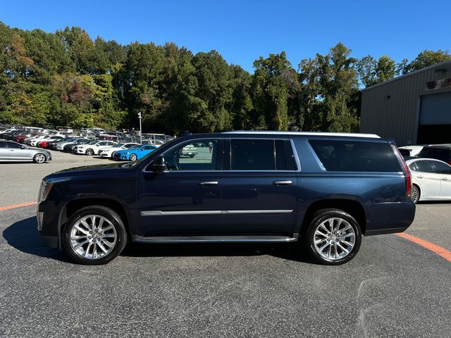 2018 Cadillac Escalade ESV Luxury