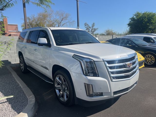 2018 Cadillac Escalade ESV Luxury