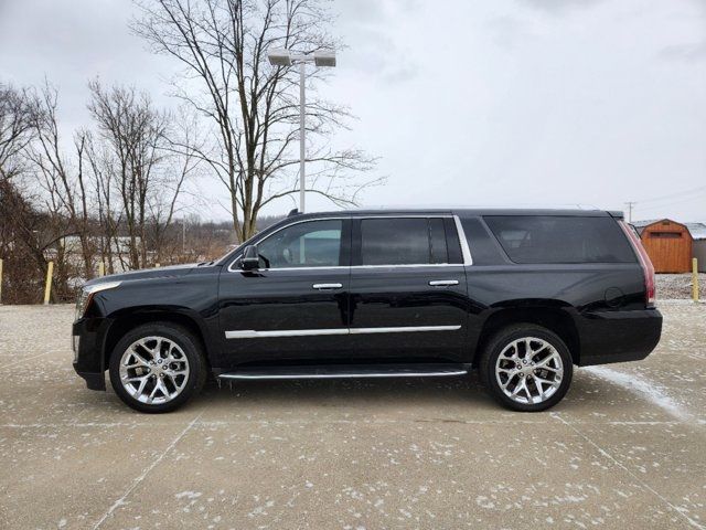 2018 Cadillac Escalade ESV Luxury