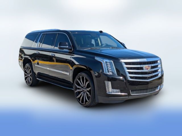 2018 Cadillac Escalade ESV Luxury
