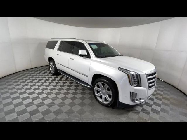 2018 Cadillac Escalade ESV Luxury