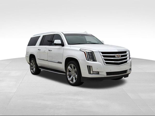 2018 Cadillac Escalade ESV Luxury