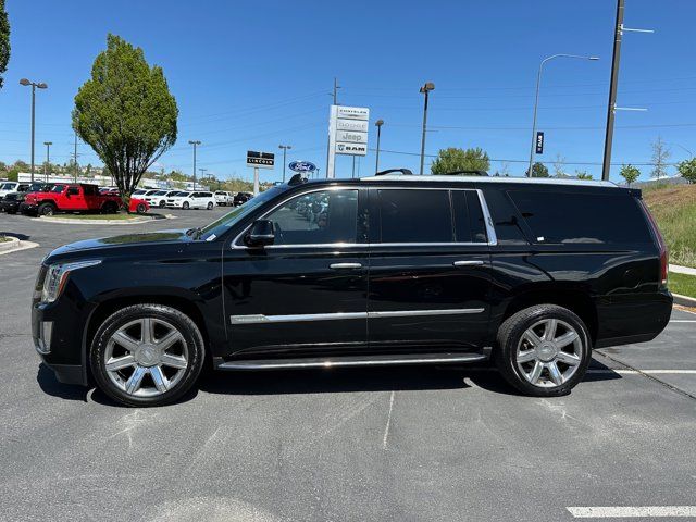 2018 Cadillac Escalade ESV Luxury