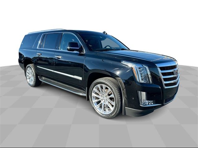 2018 Cadillac Escalade ESV Luxury