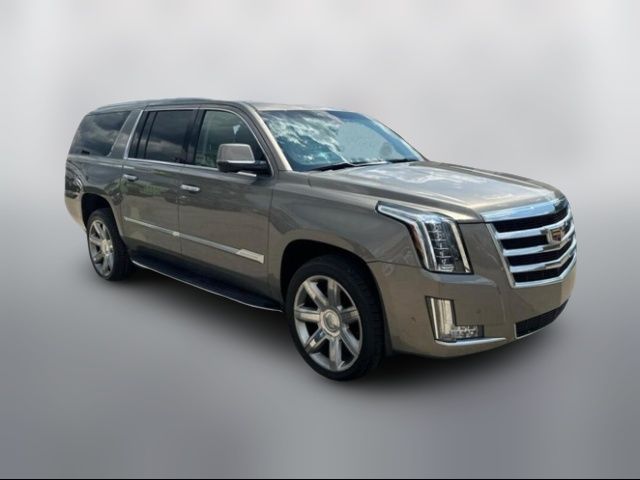 2018 Cadillac Escalade ESV Luxury