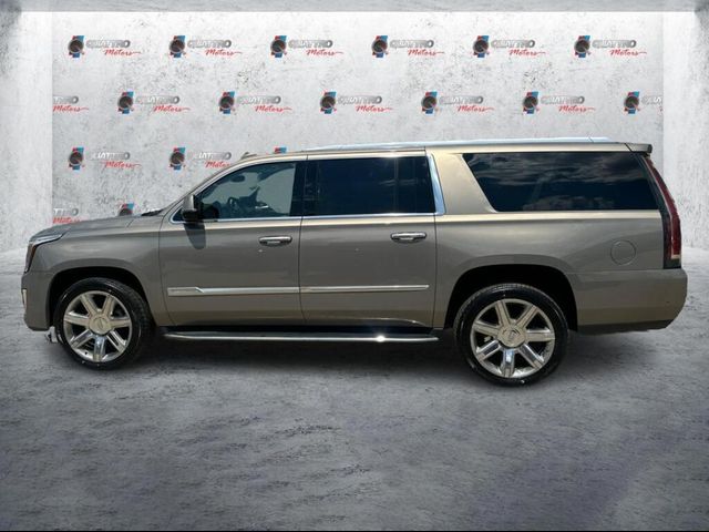 2018 Cadillac Escalade ESV Luxury