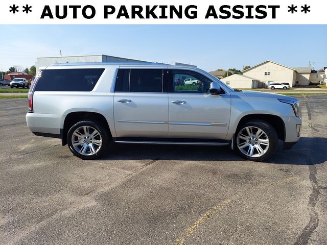 2018 Cadillac Escalade ESV Luxury