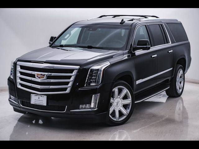 2018 Cadillac Escalade ESV Luxury