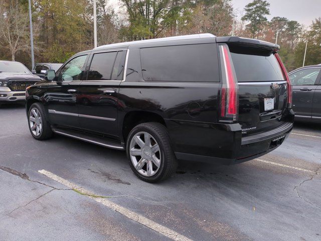 2018 Cadillac Escalade ESV Luxury