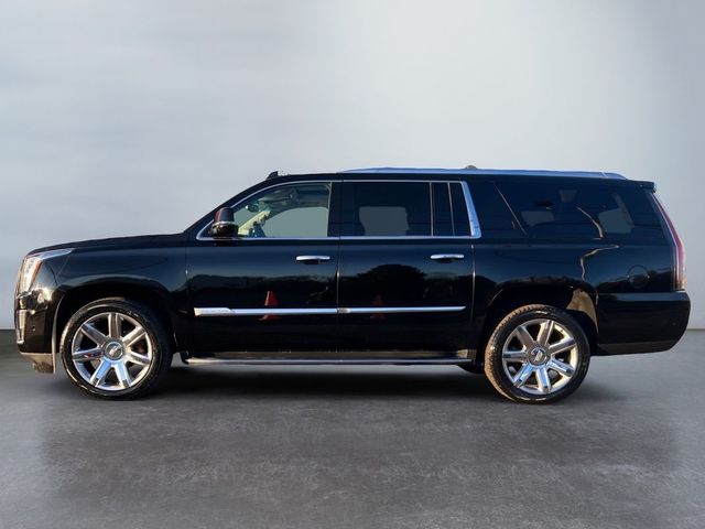 2018 Cadillac Escalade ESV Luxury