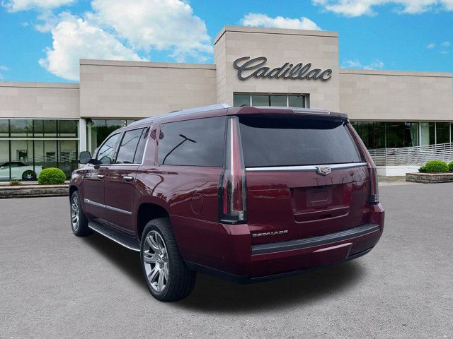 2018 Cadillac Escalade ESV Luxury