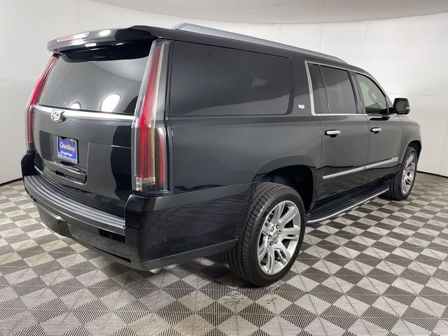 2018 Cadillac Escalade ESV Luxury
