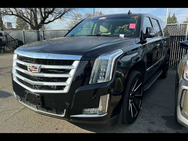 2018 Cadillac Escalade ESV Luxury