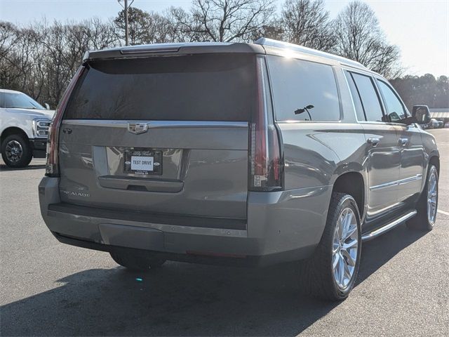 2018 Cadillac Escalade ESV Luxury