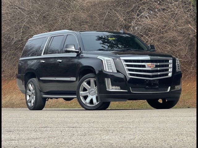 2018 Cadillac Escalade ESV Luxury