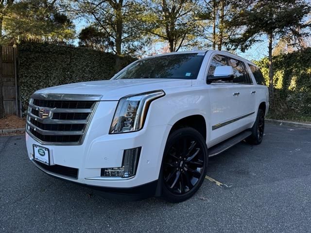 2018 Cadillac Escalade ESV Luxury