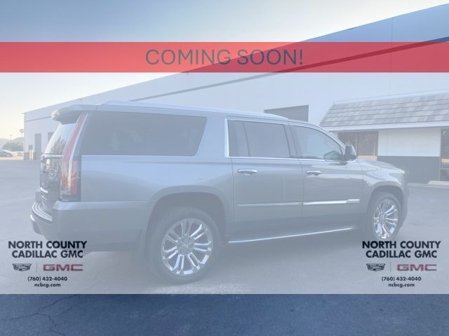 2018 Cadillac Escalade ESV Luxury