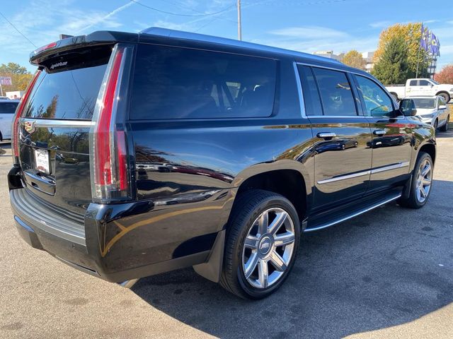 2018 Cadillac Escalade ESV Luxury