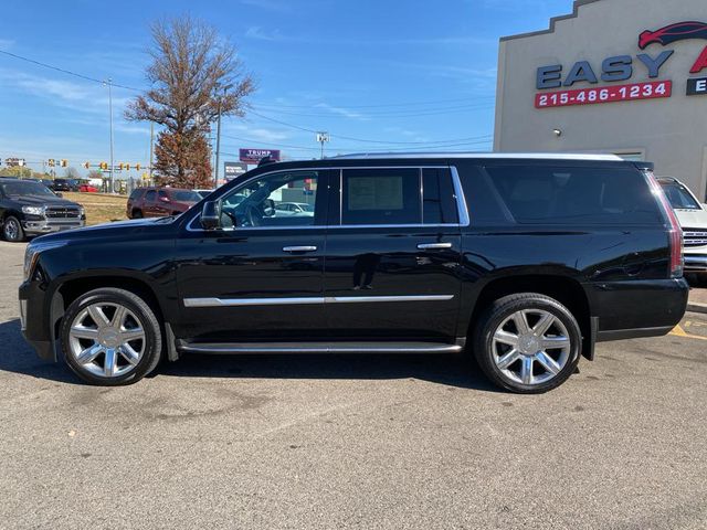 2018 Cadillac Escalade ESV Luxury