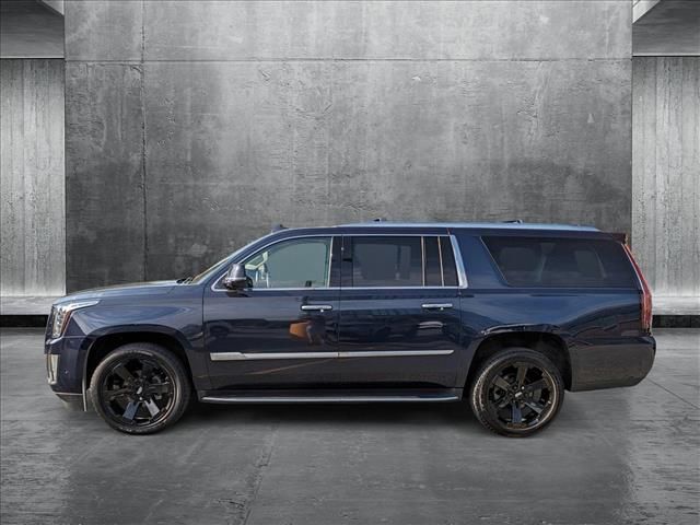 2018 Cadillac Escalade ESV Luxury