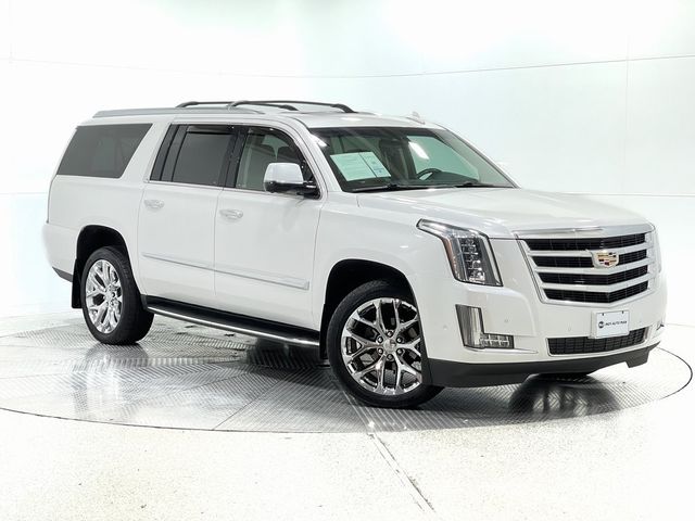 2018 Cadillac Escalade ESV Luxury