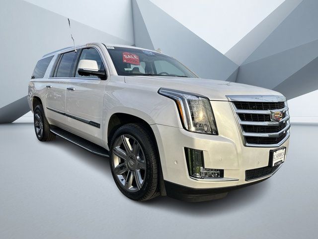 2018 Cadillac Escalade ESV Luxury