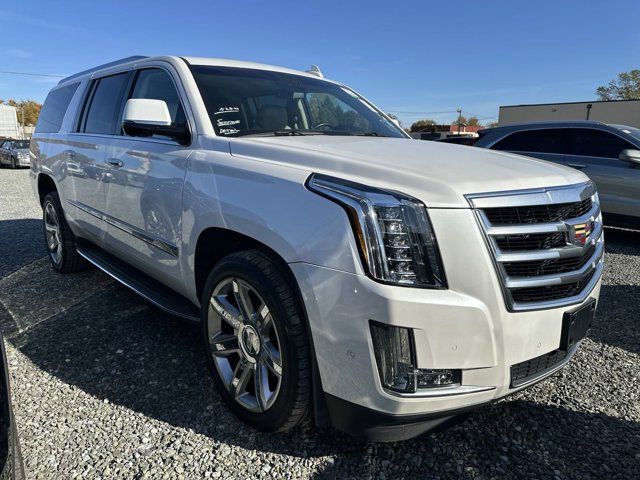 2018 Cadillac Escalade ESV Luxury