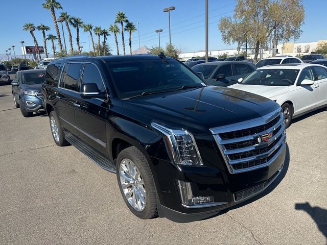 2018 Cadillac Escalade ESV Luxury