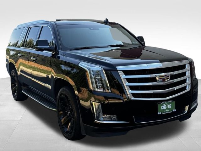 2018 Cadillac Escalade ESV Luxury