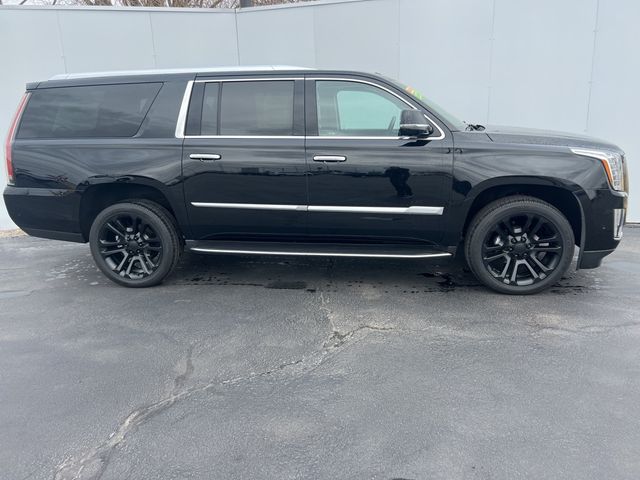 2018 Cadillac Escalade ESV Luxury