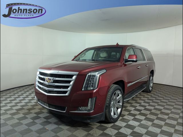 2018 Cadillac Escalade ESV Luxury