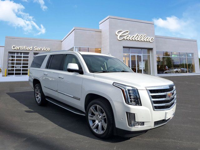 2018 Cadillac Escalade ESV Luxury