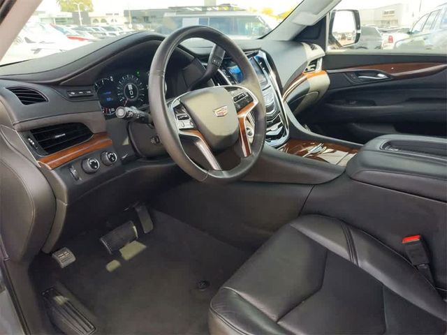 2018 Cadillac Escalade ESV Luxury